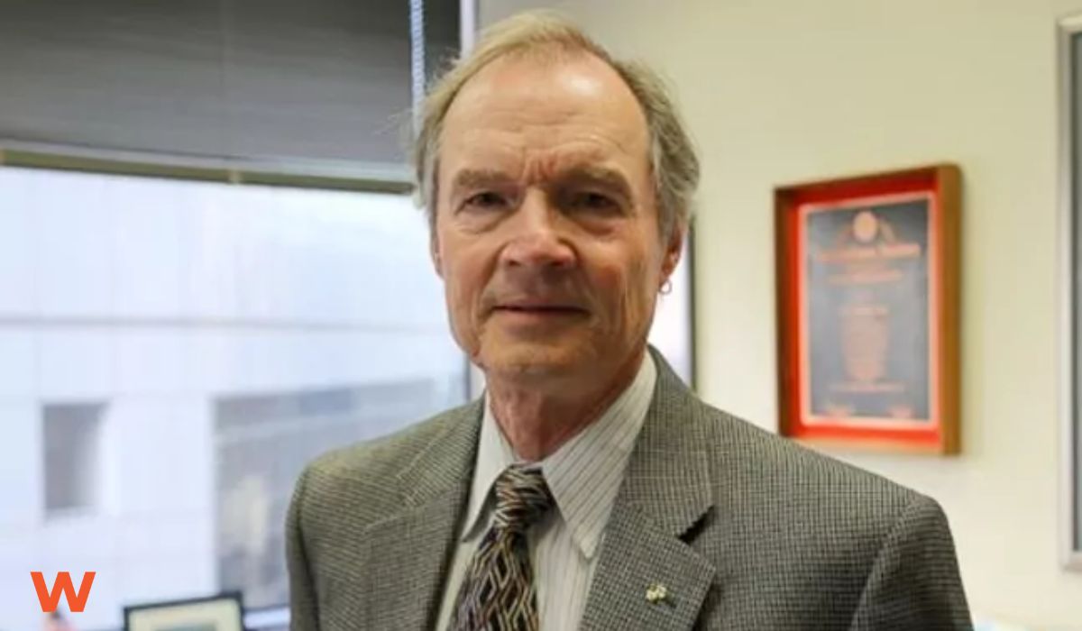 Stephen Peck
